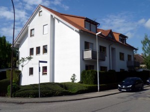 Moderne Dachgeschoßwohnung im Zentrum von Bretten Moderne Dachgeschoßwohnung im Zentrum von Bretten